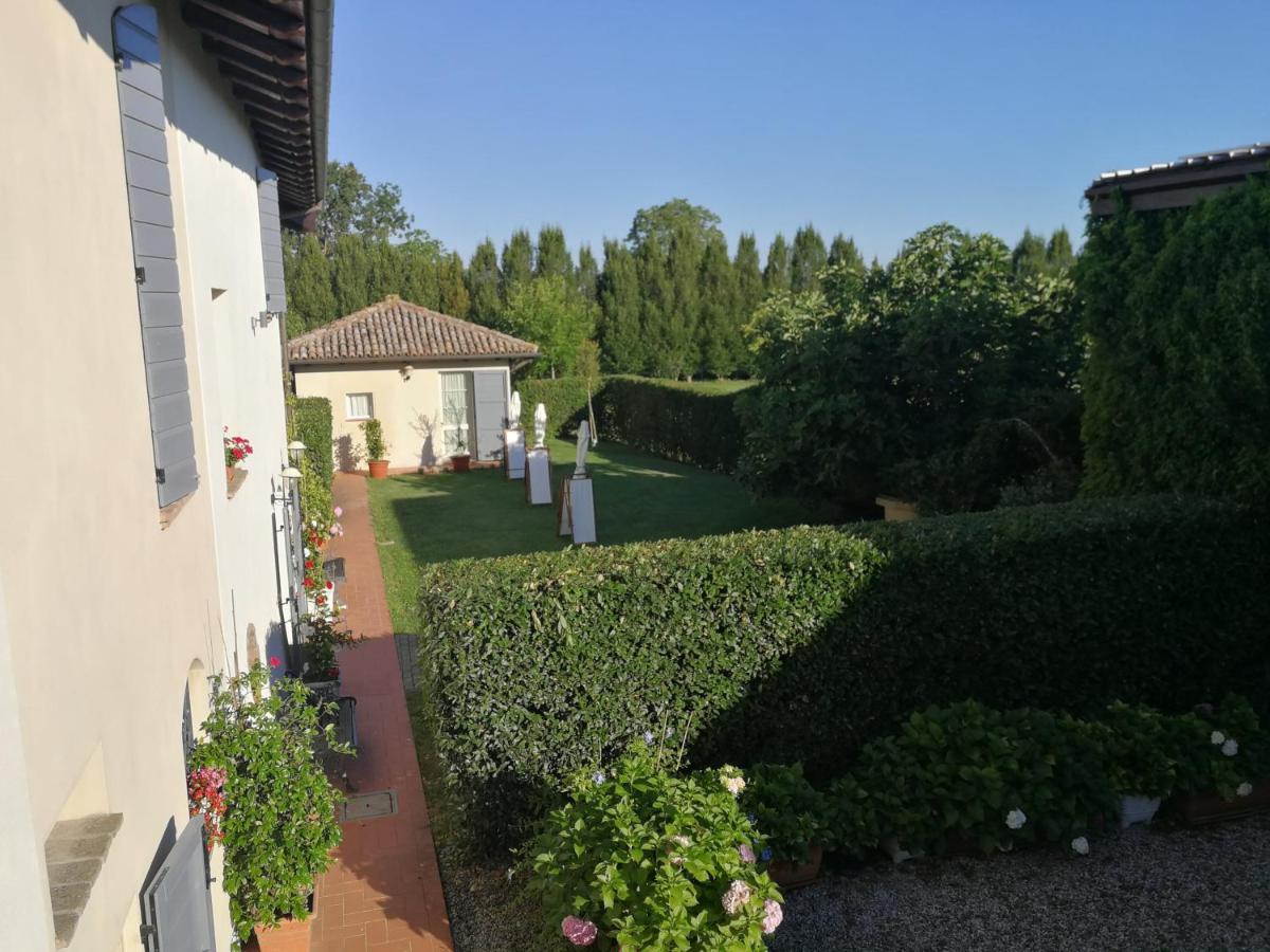 Agriturismo Fattoria Corte Roeli Malalbergo エクステリア 写真