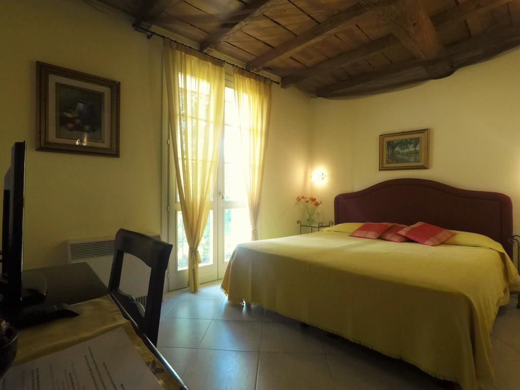 Agriturismo Fattoria Corte Roeli Malalbergo エクステリア 写真